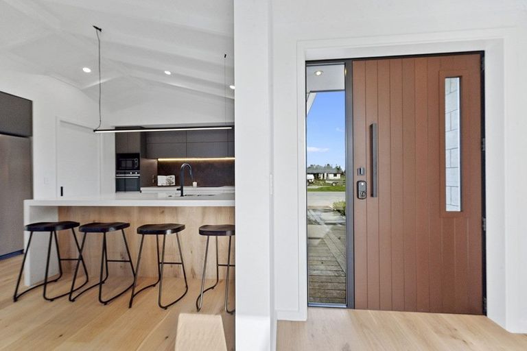 Photo of property in 9 South Oaks Close, Pukemoremore, Cambridge, 3493