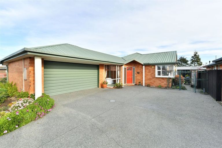 Photo of property in 48a Brynley Street, Hornby, Christchurch, 8042