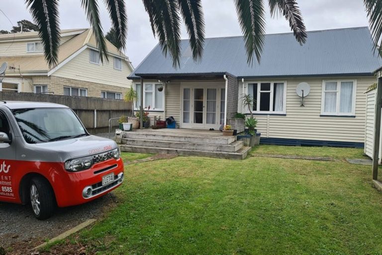 Photo of property in 50 First Avenue, Avenues, Whangarei, 0110