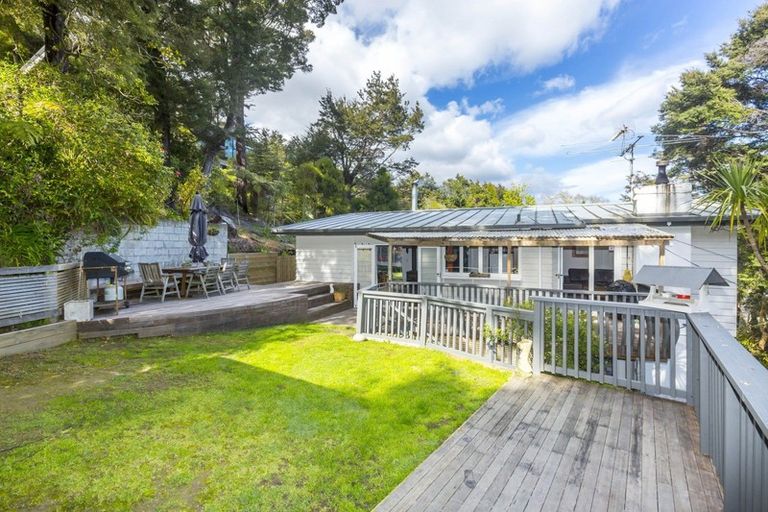 Photo of property in 54 Chatsworth Road, Silverstream, Upper Hutt, 5019