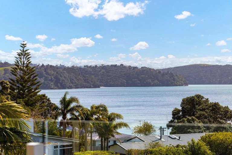 Photo of property in 4 Piccadilly Circus, Snells Beach, 0920