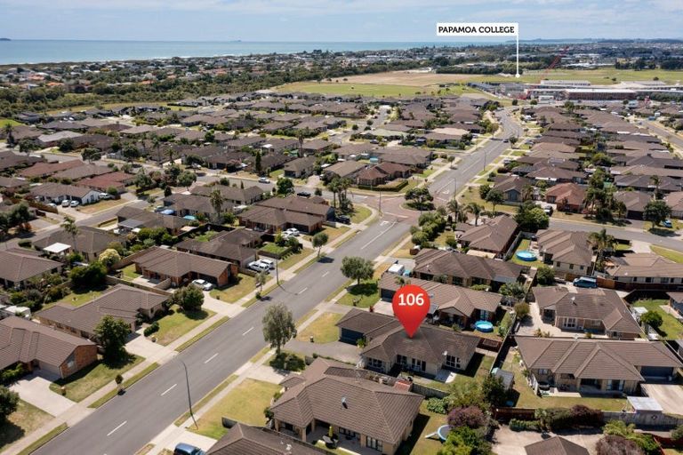 Photo of property in 106 Doncaster Drive, Papamoa Beach, Papamoa, 3118