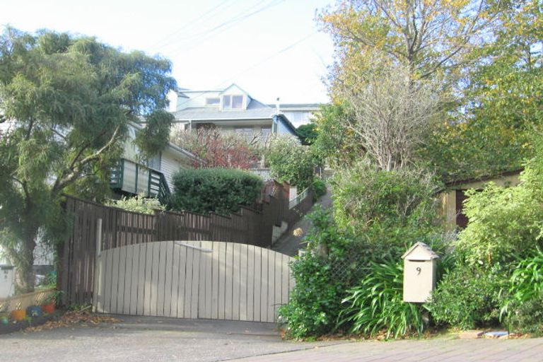 Photo of property in 9 Arawhata Street, Ranui, Porirua, 5024