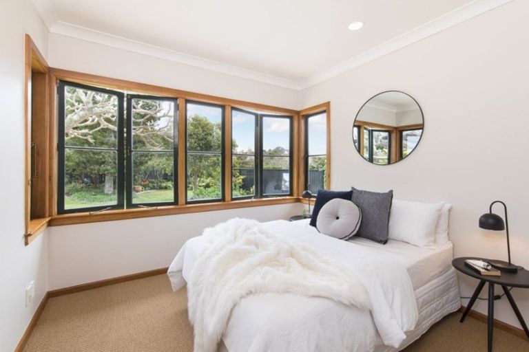 Photo of property in 76 Whitehaven Road, Glendowie, Auckland, 1071