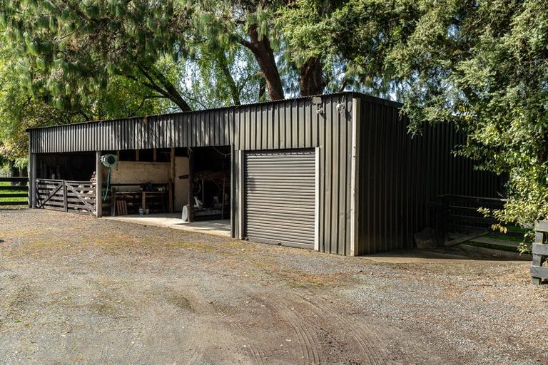 Photo of property in 2347 Kakaramea Road, Whatawhata, Hamilton, 3290