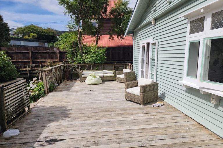 Photo of property in 41 Waikowhai Street, Ngaio, Wellington, 6035