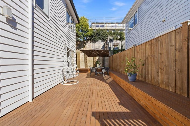 Photo of property in 2/65 Francis Street, Hauraki, Auckland, 0622