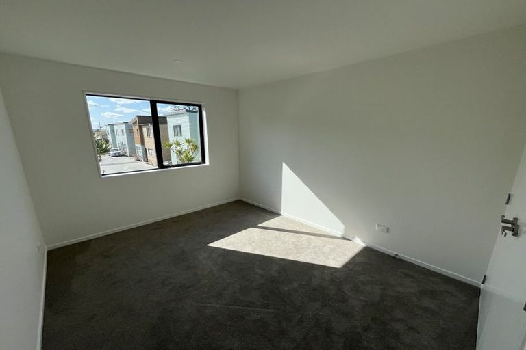 Photo of property in 6/25 Manse Road, Pahurehure, Papakura, 2113