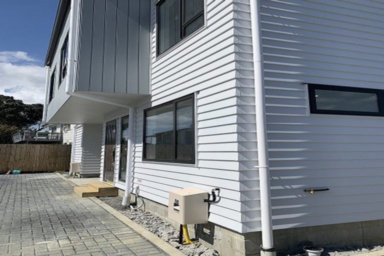 Photo of property in 69b Astley Avenue, New Lynn, Auckland, 0600