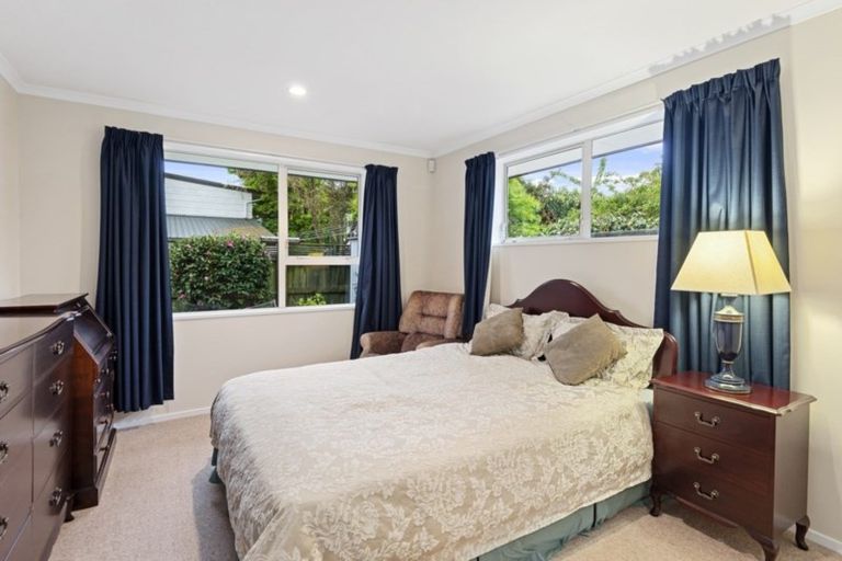 Photo of property in 28 Bentley Street, Russley, Christchurch, 8042