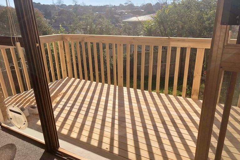 Photo of property in 3/19 Chequers Avenue, Glenfield, Auckland, 0629