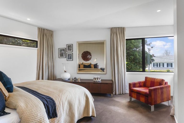 Photo of property in 8 Mount Hobson Lane, Remuera, Auckland, 1050