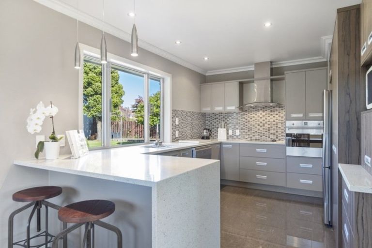 Photo of property in 58 Glen Lynne Avenue, Queenwood, Hamilton, 3210