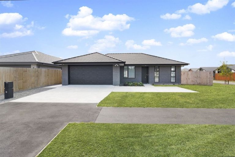Photo of property in 165 Georgina Street, Marshland, Christchurch, 8083