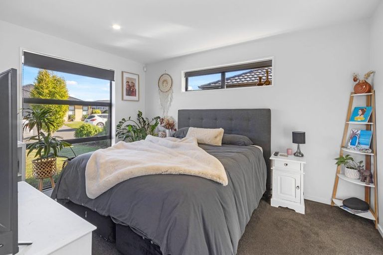 Photo of property in 4 Godley Place, Woodend, 7610