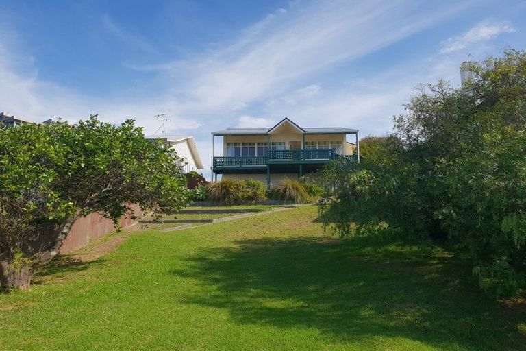 Photo of property in 14 Rita Street, Mount Maunganui, 3116