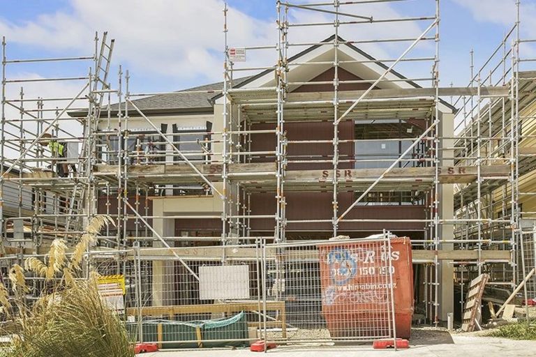 Photo of property in 28 Paripari Street, Flat Bush, Auckland, 2019