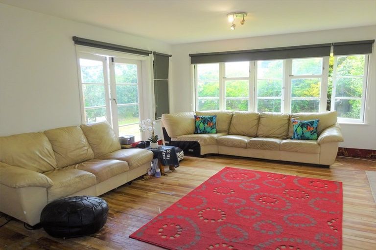 Photo of property in 43 Ladys Mile, Foxton, 4814