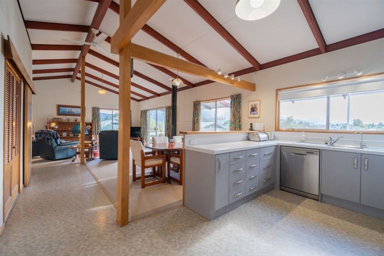 Photo of property in 20 Homer Street, Te Anau, 9600