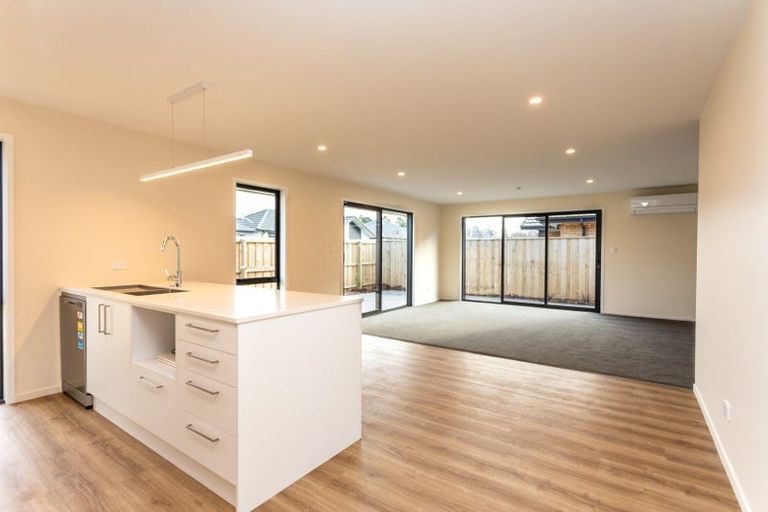 Photo of property in 15 Millhaven Place, Casebrook, Christchurch, 8051