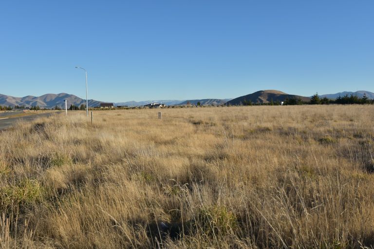 Photo of property in 52 Woodley Avenue, Twizel, 7999