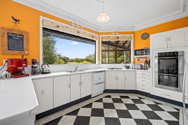 Photo of property in 1034 Cove Road, Langs Beach, Waipu, 0582