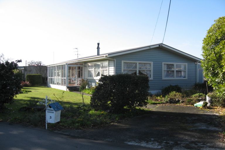 Photo of property in 3 East Street, Greytown, 5712