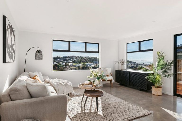 Photo of property in 29 Ridge Drive, Omokoroa, 3114