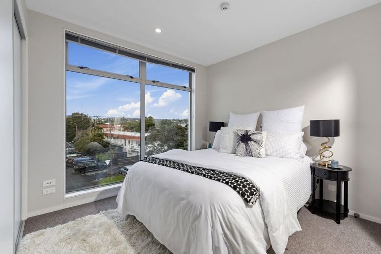 Photo of property in Norfolk Apartments, 201/19 Bute Road, Browns Bay, Auckland, 0630