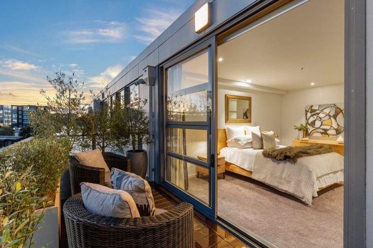 Photo of property in Maison Apartments, 406/16 Huron Street, Takapuna, Auckland, 0622