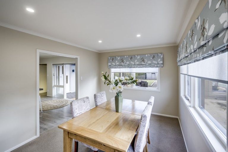 Photo of property in 42 Balliol Avenue, Pirimai, Napier, 4112