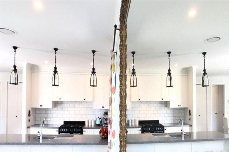 Photo of property in 24 Rakaia Way, Poraiti, Napier, 4112