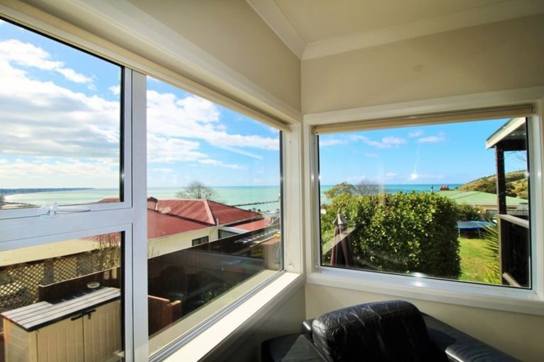 Photo of property in 57 Wharfe Street, South Hill, Oamaru, 9400