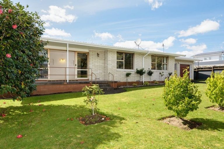 Photo of property in 64 Moehau Street, Te Puke, 3119