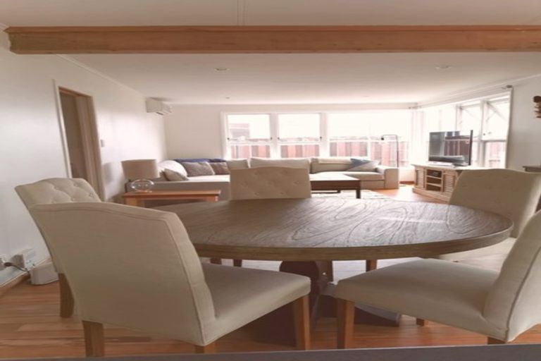 Photo of property in 58 Heath Street, St Andrews, Hamilton, 3200