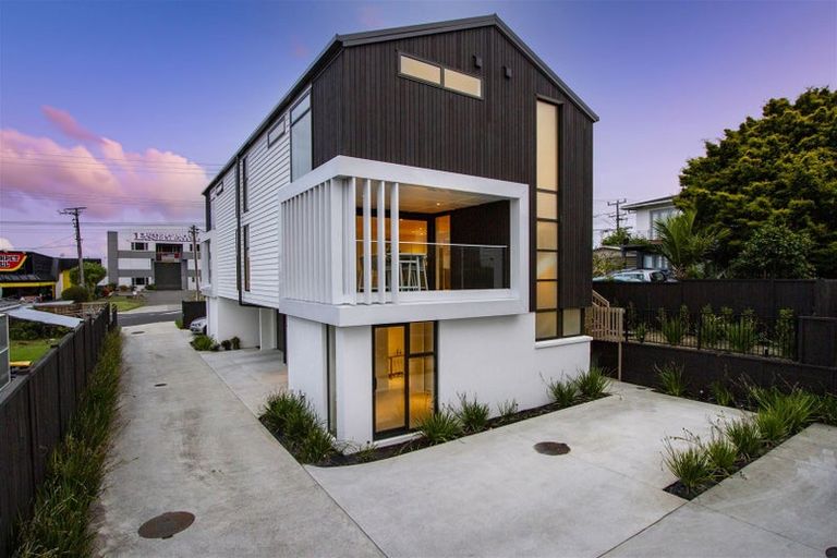 Photo of property in 174b Archers Road, Glenfield, Auckland, 0629