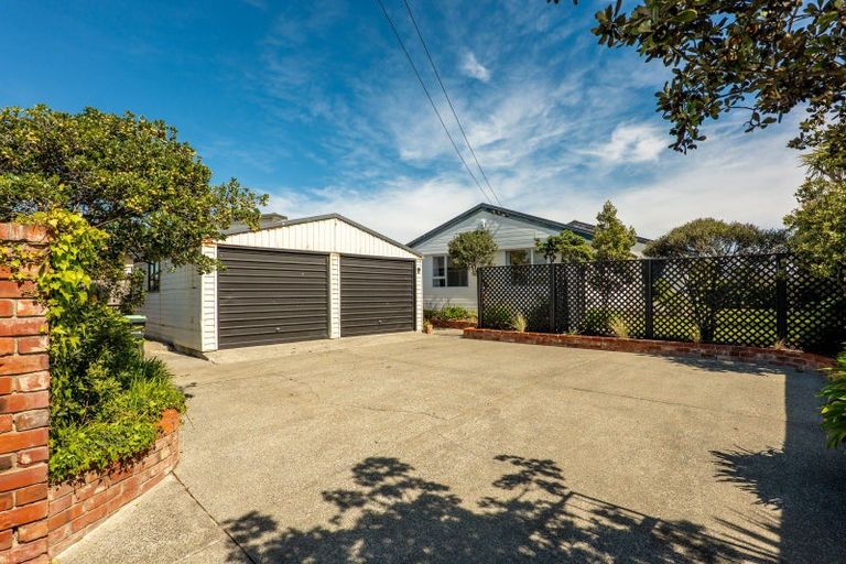 Photo of property in 464 Marine Parade, South New Brighton, Christchurch, 8062