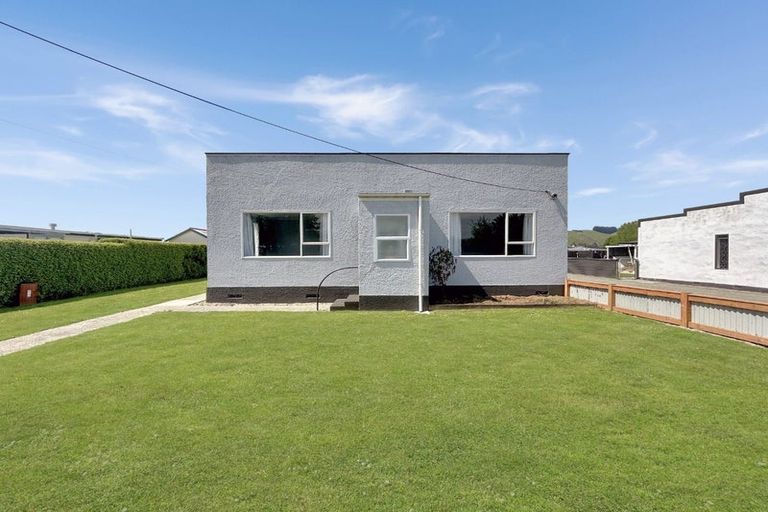 Photo of property in 58/58a Wigan Street, Gore, 9710