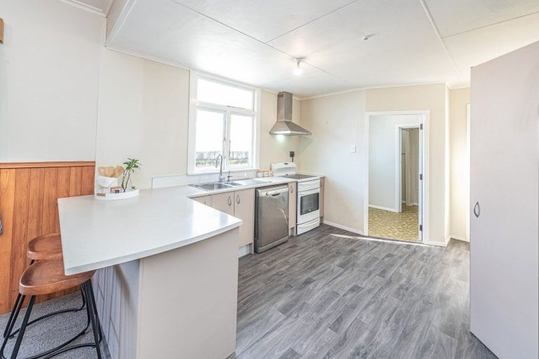 Photo of property in 12 Holyoake Street, Whanganui East, Whanganui, 4500