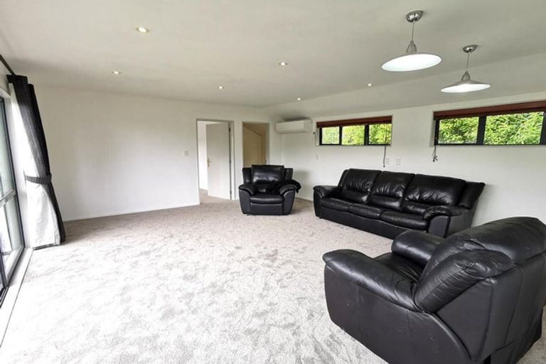 Photo of property in 68 Rame Road, Greenhithe, Auckland, 0632