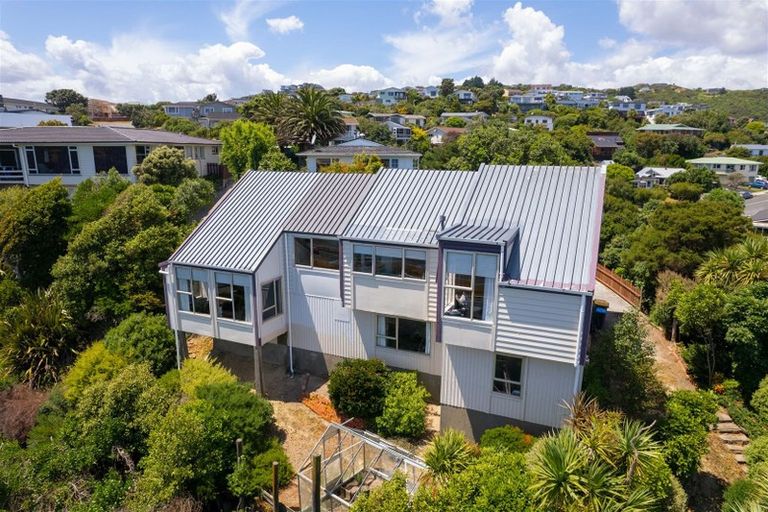 Photo of property in 33 Forth Place, Papakowhai, Porirua, 5024