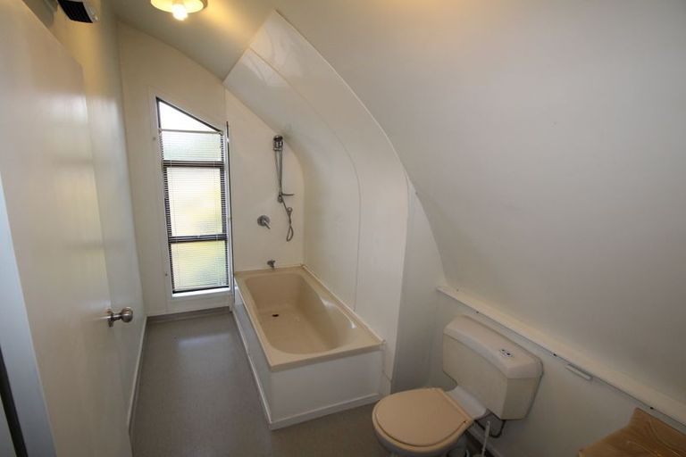 Photo of property in 6 Rinaha Place, Koutu, Rotorua, 3010