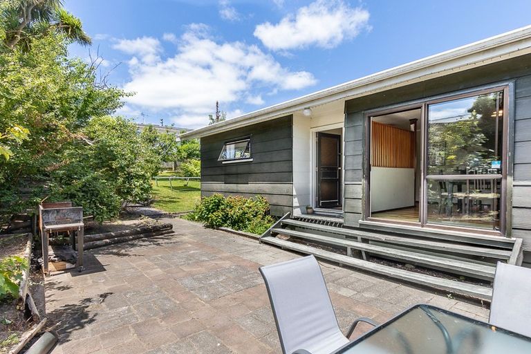 Photo of property in 176 Matai Road, Raumati Beach, Paraparaumu, 5032