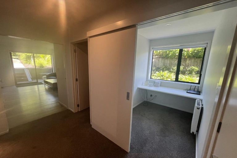 Photo of property in 42 Gilbert Street, New Plymouth, 4310