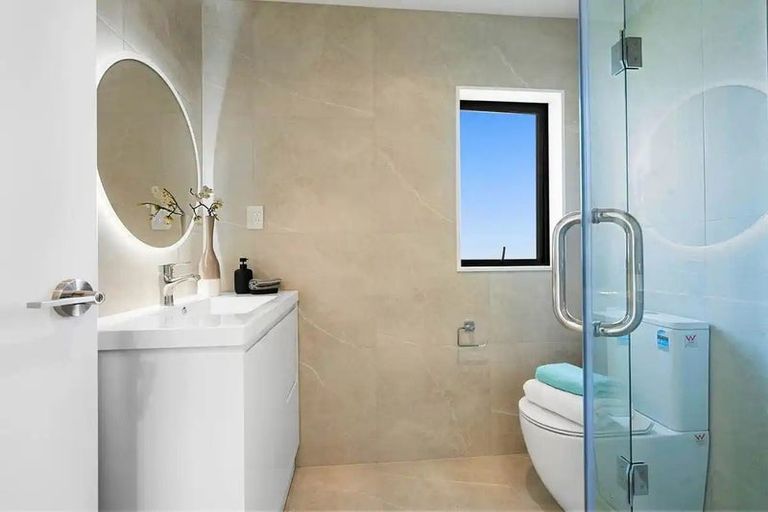 Photo of property in 16 Mataura Place, Clover Park, Auckland, 2019