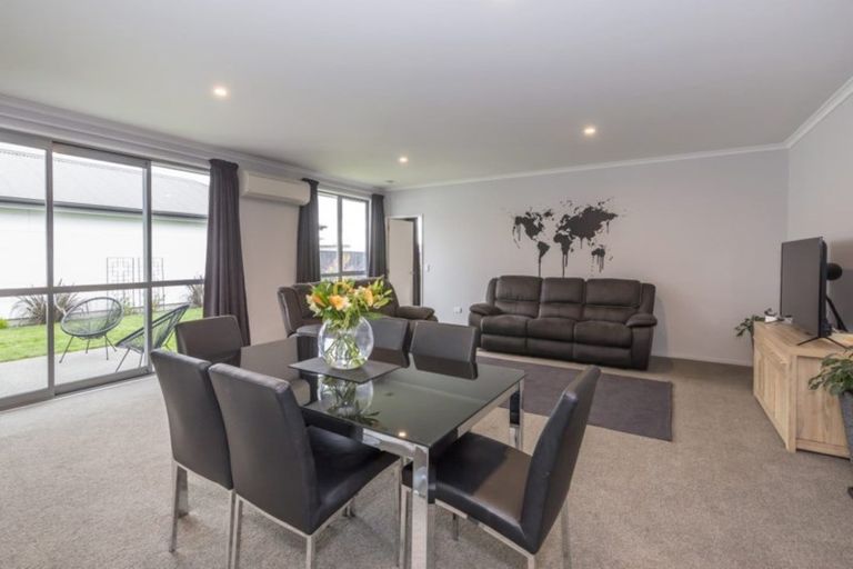 Photo of property in 15 George West Square West, Wigram, Christchurch, 8025