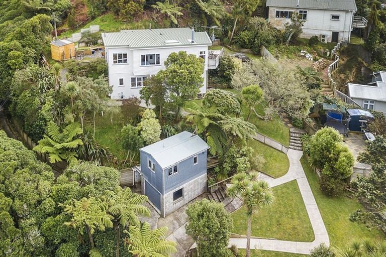 Photo of property in 4 Broomhill Road, Aro Valley, Wellington, 6012