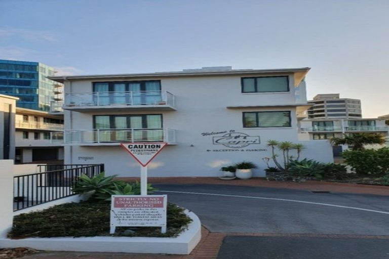 Photo of property in Capri Apartments, 6/5 The Mall, Mount Maunganui, 3116