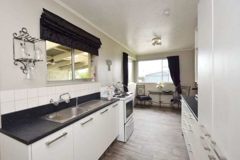 Photo of property in 45 Kirkbride Street, Wallacetown, 9816