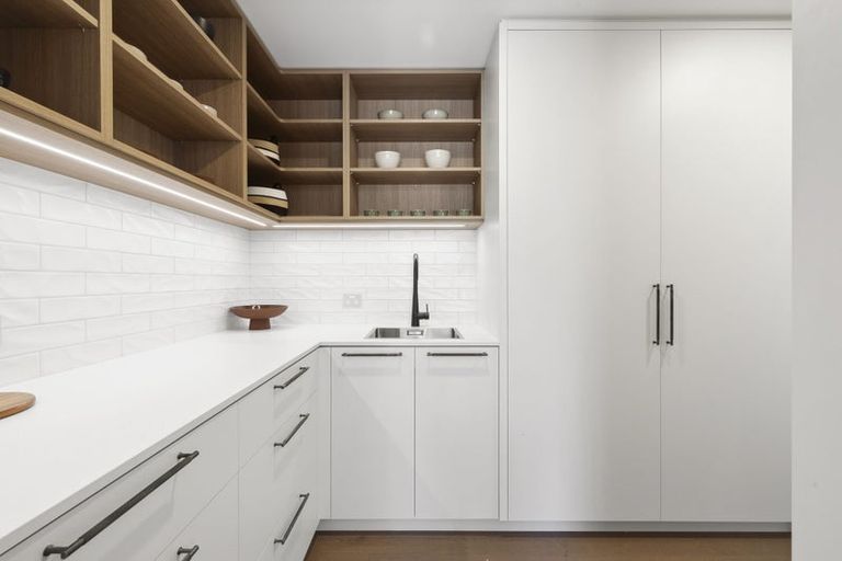 Photo of property in 71 Haven Road, Nelson, 7010